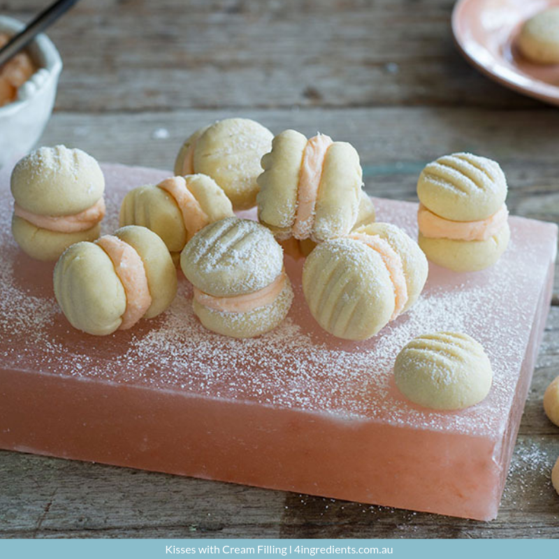 Kisses with Cream Filling – 4 Ingredients